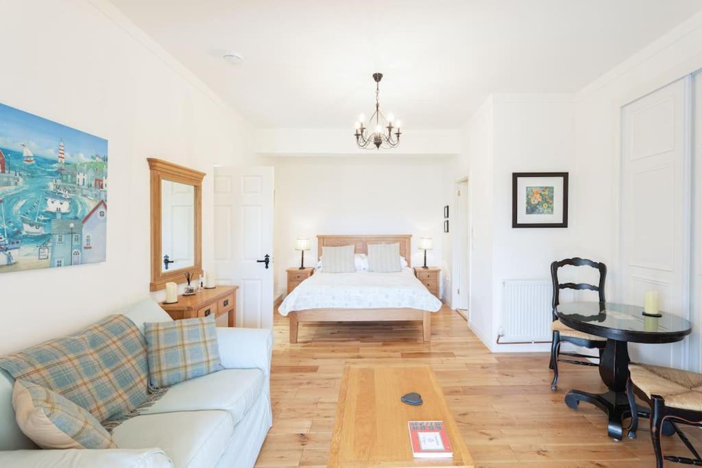 The Stable - With A Spectacular View Holiday home
